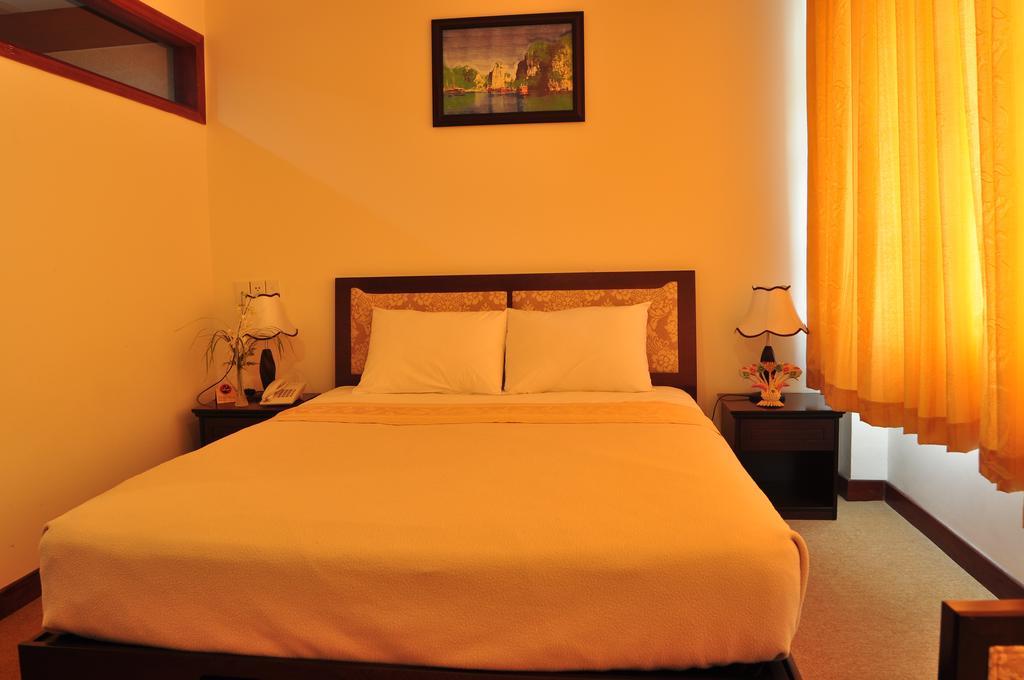 Dong Kinh Hotel Ho Chi Minh City Exterior photo